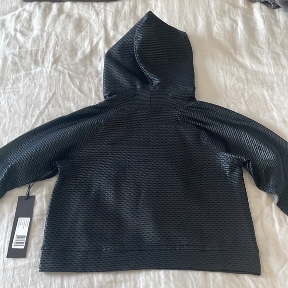 NWT Noli Liquid Mesh Icon Hoodie Black Gloss sz S - Picture 7 of 7
